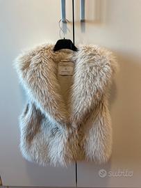 Pelliccia senza maniche di stradivarius