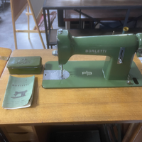 Mobile con Macchina da Cucire Borletti