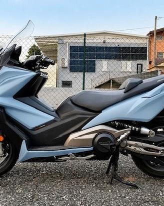 SCOOTER KYMCO 550 AK