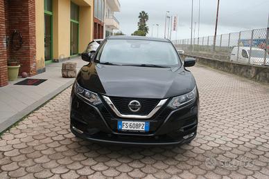 Nissan Qashqai 1.5 dCi 110 cv Tekna