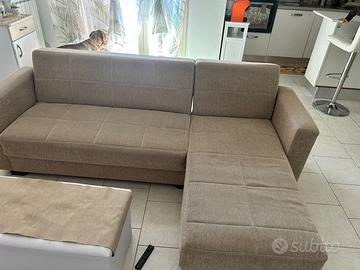 Divano letto e contenitore