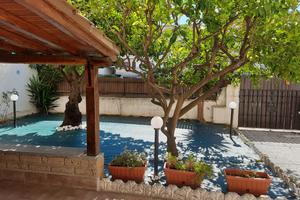 Settembre: centralissimo a Cerenova con Giardino