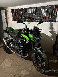 Kawasaki Z400 2023
