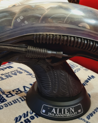 Busto saga alien 25° anniversario dvd