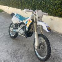 Yamaha wr 250 2t omologata targata