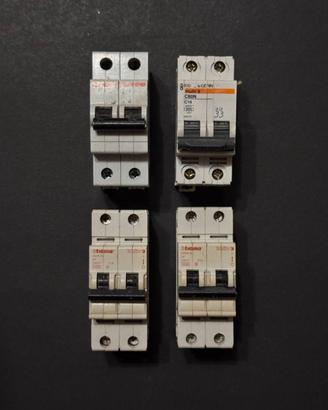 Lotto 4 interruttori magnetotermici bipolari C16