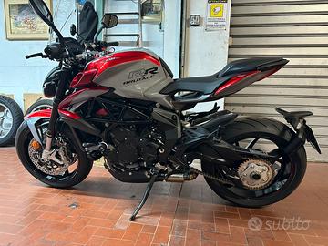 Mv agusta britale 800 rr scs