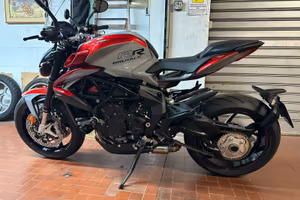 Mv agusta britale 800 rr scs