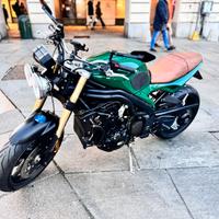 Triumph Speed Triple 1050