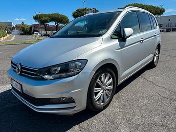 Volkswagen Touran 2.0 TDI 150 CV SCR DSG Executive