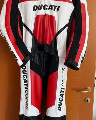 Tuta Moto  Divisibile taglia  52 Ducati