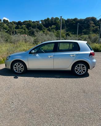 GOLF 6