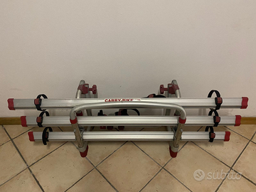 Portabici posteriore per camper con 3 canaline