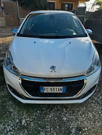 Peugeot 208 allure