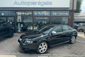 AUDI S4 4.2 V8 cat