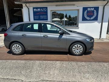 MERCEDES-BENZ B 200 d Automatic Executive NAVIG