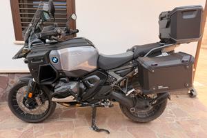 BMW GS1300 ADVENTURE TRIPLE BLACK