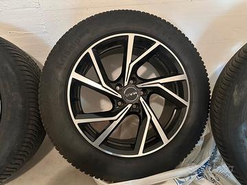 Treno di gomme da neve Kleber + cerchi in lega