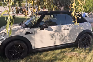 Mini Cooper Cabrio 1.6 diesel anno 2014 