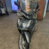 Honda SH 125 2020 permuta garanzia finanziamento