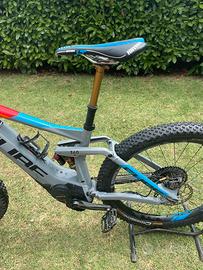 MTB elettrica Cube Stereo Hybrid 27,5