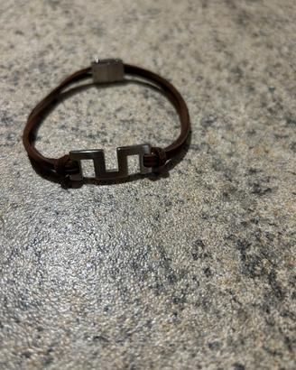 Bracciale nuovo in acciaio