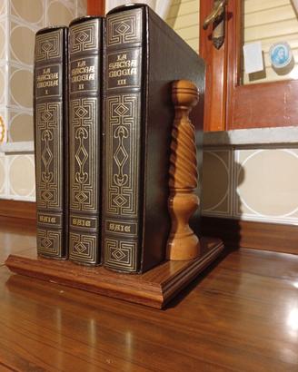 trilogia la sacra bibbia con apposito espositore