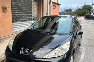 Peugeot 207 benzina GPL