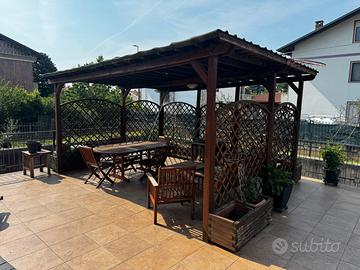 Dehor da giardino da riattare