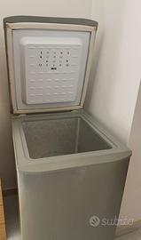 Congelatore a pozzetto piccolo grigio - come nuovo