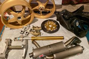 Accessori ricambi ducati 748 916 996 998