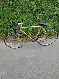 bici da corsa tutto funzionante pronta all'uso 