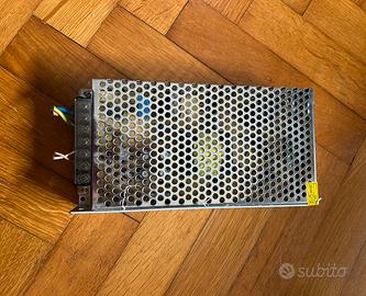 Alimentatore AC-DC  e cavi