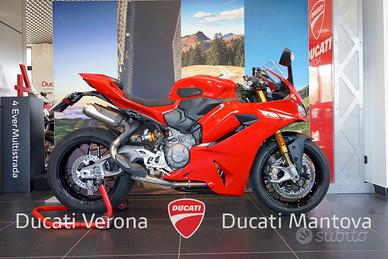 Ducati Panigale V2 S - POCHI KM