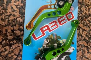 Feni con fizione moto verdi