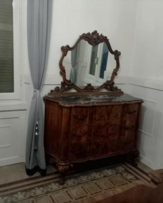 Mobili chippendale inizi 900