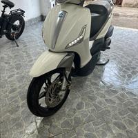 Piaggio Beverly 350 sport 2016