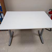 Scrivania da ufficio/studio bianca