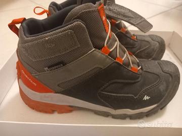 Scarponi trekking montagna decathlon