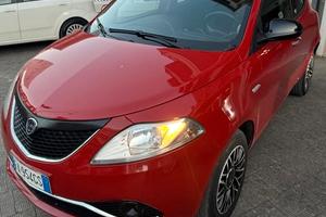 LANCIA YPLISON 2015