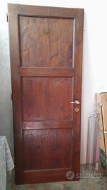 4 porte in stile antico