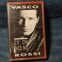 Musicassetta vintage vasco rossi  c'è chi dice no 