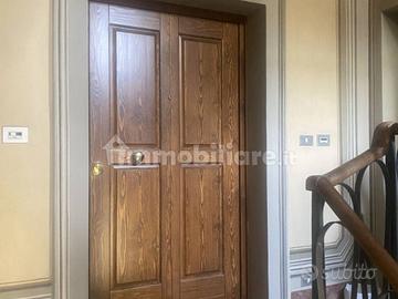 Appartamento in via emilia san pietro di mq 265