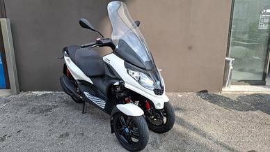 Piaggio MP3