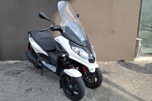Piaggio MP3
