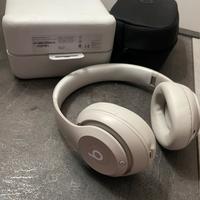 Beats Studio Pro