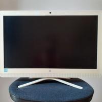 PC All-in-One HP 24" Con Tastiera Wireless e Mouse