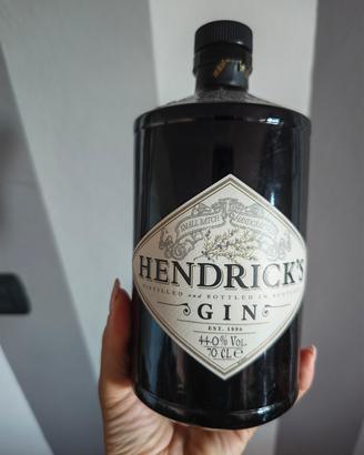bottiglia da collezione Gin Hendricks 