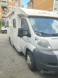 Camper Semintegrale Roller Team Autoroller 255P -