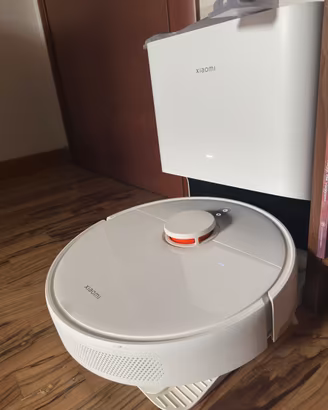 Robot aspirapolvere e lava pavimenti Xiaomi X10